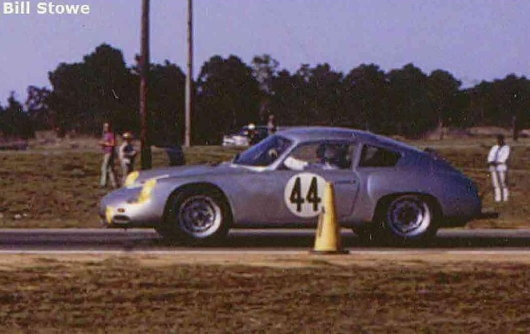 Dave MacDonald and Fireball Roberts co-drive the Shelby Cobra Roadster at the 12 HRS Sebring in 1963