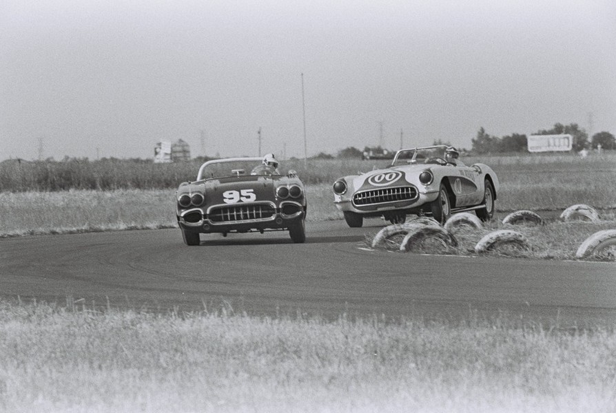 dave macdonald in 00 Corvette at vaca valley