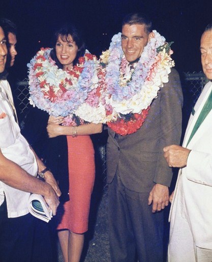 Dave MacDonald pilots Shelby Cobra CSX2136 to a 2nd place finish at the 1963 Hawaiian Grand Prix