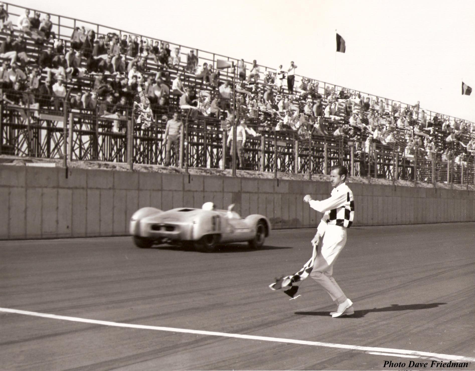 Dave MacDonald scores victory in the Shelby King Cobra Lang-Cooper at Phoenix